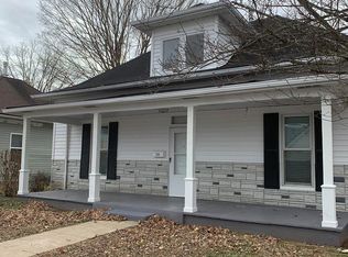 235 Clark St, Sparta, TN 38583