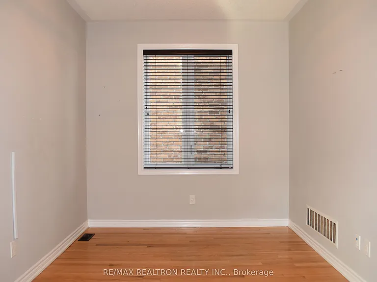 15 Burning Springs Pl — Photo 21
