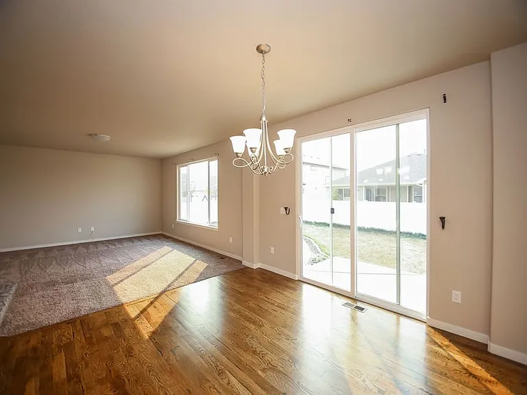 6987 Sumner St — Photo 16