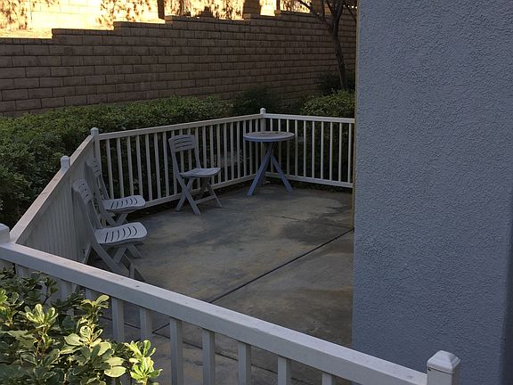 2nd image of 23469 Abbey Glen Pl