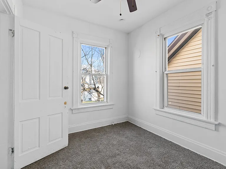 4721 Section Ave #B — Photo 5
