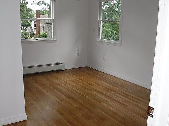 5th image of 543 Madison Ave