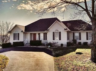 12 Hereford Dr, Fishersville, VA 22939