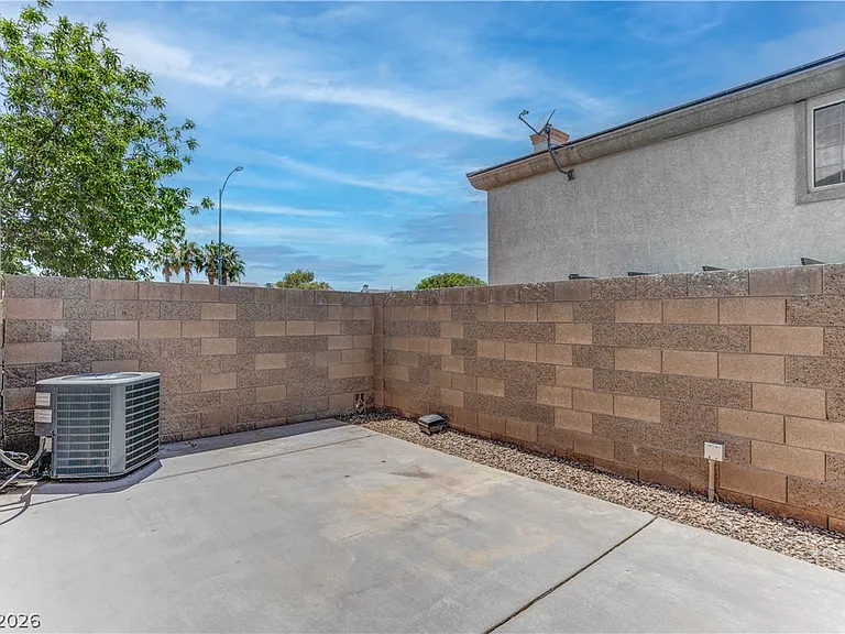 1636 Coyote Run Dr — Photo 6