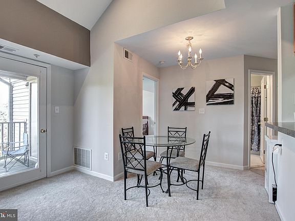 3rd image of 4104L Monument Ct