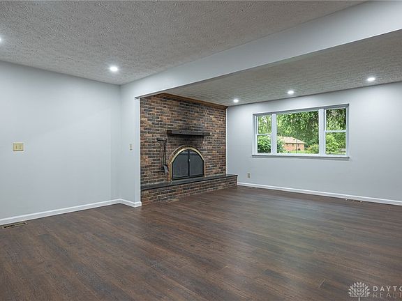 3rd image of 533 Deptford Ave