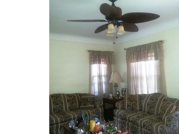 3rd image of 17313 Puritas Ave