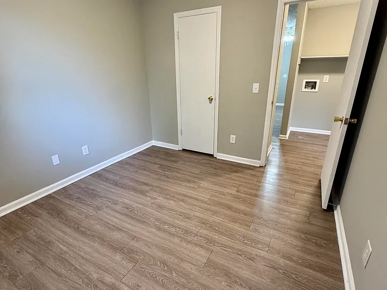 709 Patton Cir #35 — Photo 10