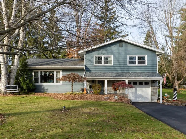 13 Warner Ave, Baldwinsville, NY 13027