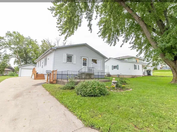703 Oak St, Mapleton, IA 51034