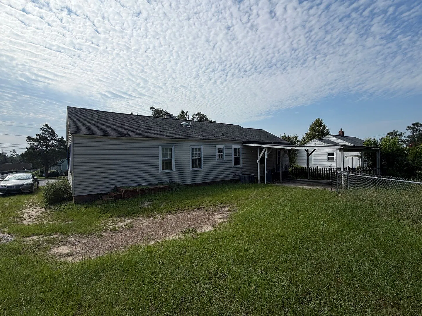 1743 Kissingbower Rd. — Photo 2