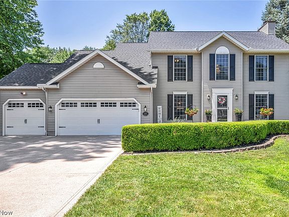 3rd image of 5472 Wixford Ln