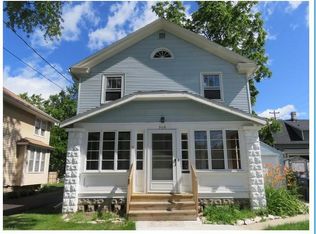 506 W College Ave, Waukesha, WI 53186
