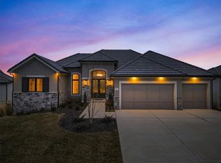 5818 N Lucerne Ave, Kansas City, MO 64151