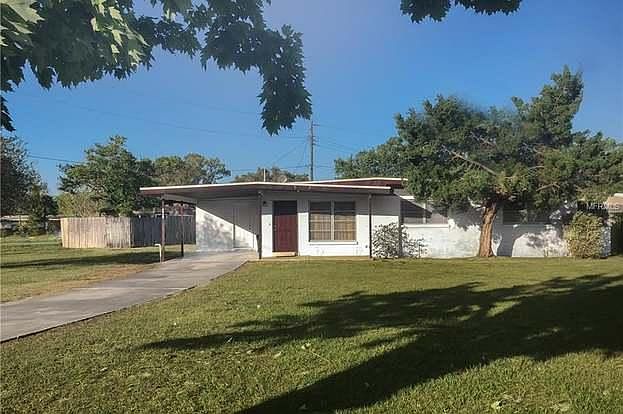 1st image of 3417 Arbutus Ln