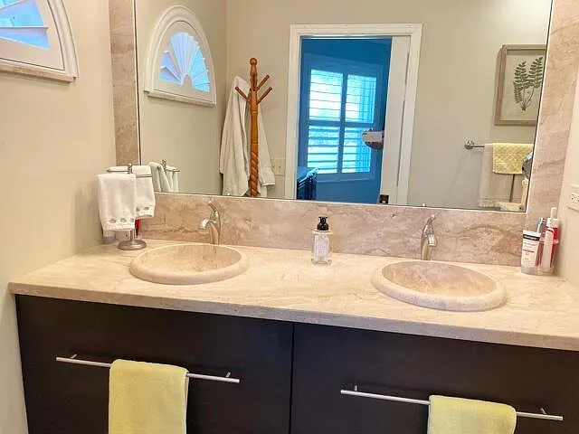 2707 Fairway Dr N — Photo 10