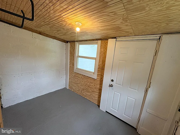 806 High St — Photo 13
