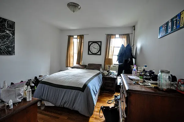 Rented by REAL New York | media 9