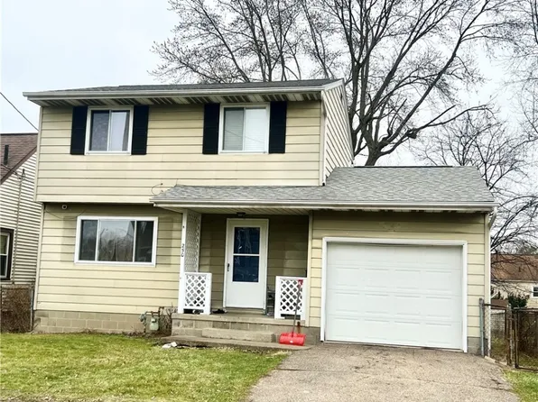 250 Indiana Ave, Louisville, OH 44641