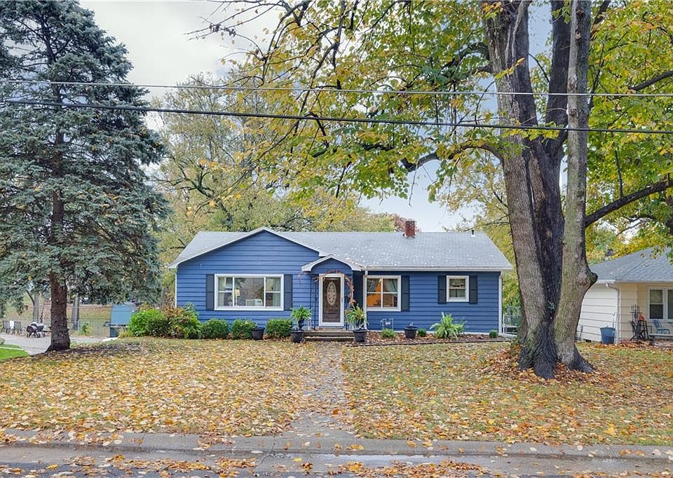1st image of 2707 N 26th St