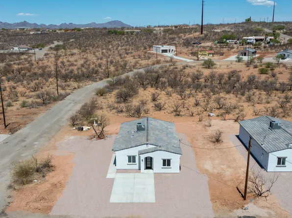 126 Valencia Ct, Rio Rico, AZ 85648
