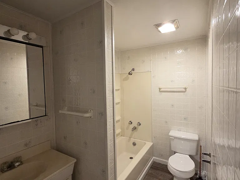 629 Dimick St — Photo 20