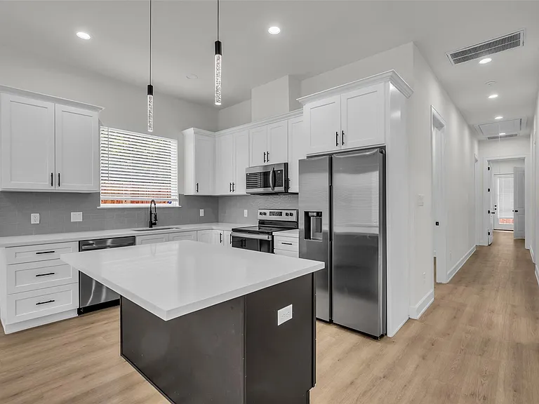 3829 Goodhope St #A — Photo 10