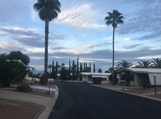 208 W Palma Dr, Green Valley, AZ 85614