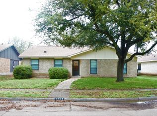 7103 Chinaberry Rd, Dallas, TX 75249