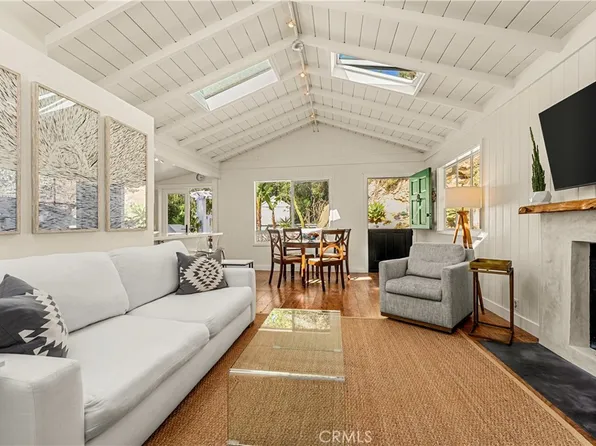 275 Woodland Dr, Laguna Beach, CA 92651