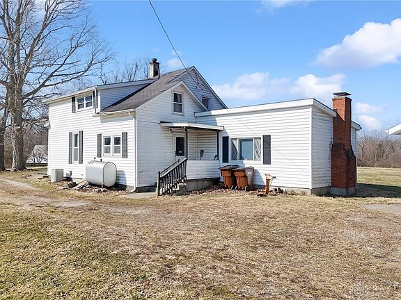 4th image of 896 Ward Rd