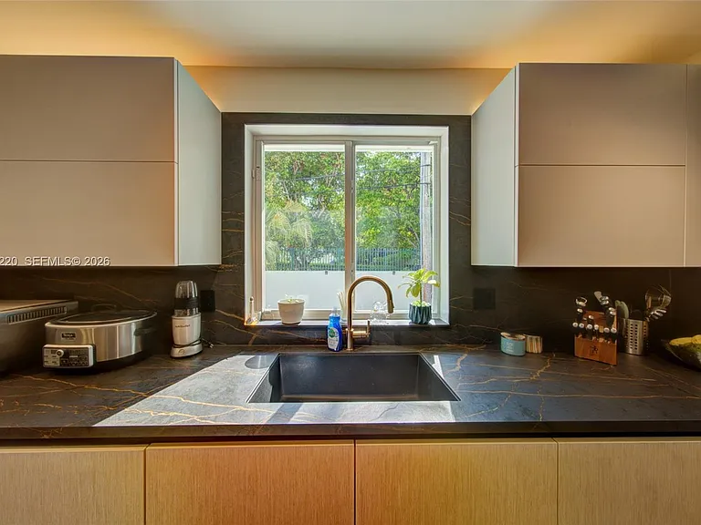 3508 Crystal View Ct — Photo 19
