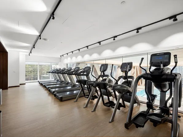 1 West End Avenue image 18 of 20