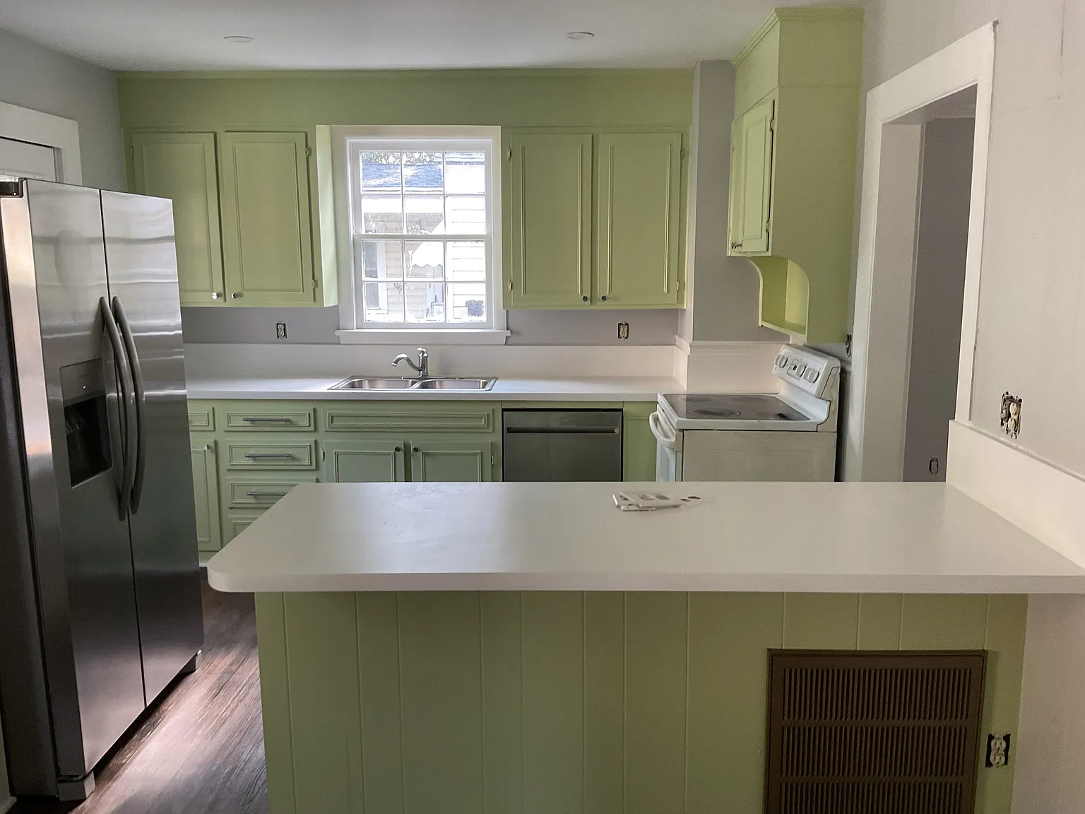 Medway Rd, Charleston — Photo 3
