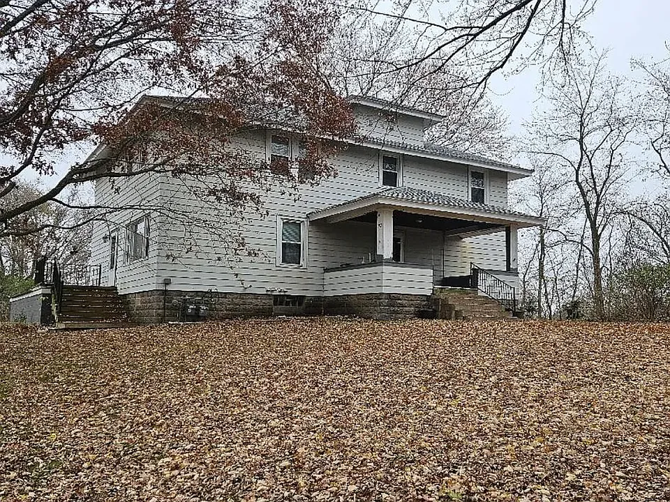 301 Mound Park Dr