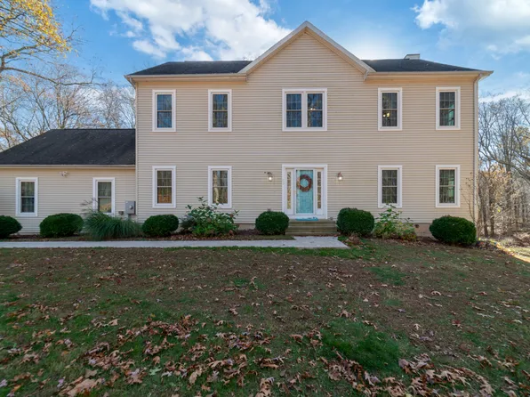 63 Obed Heights, Old Saybrook, CT 06475