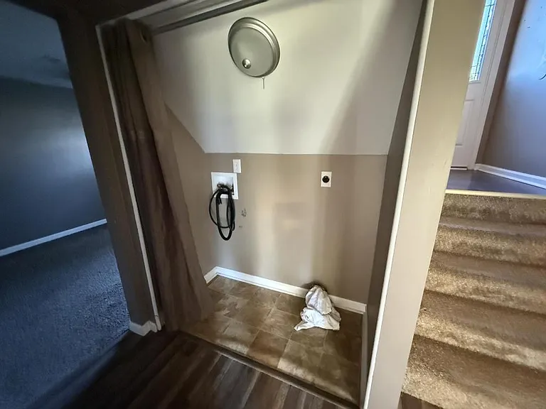 1402 N Miles St — Photo 11
