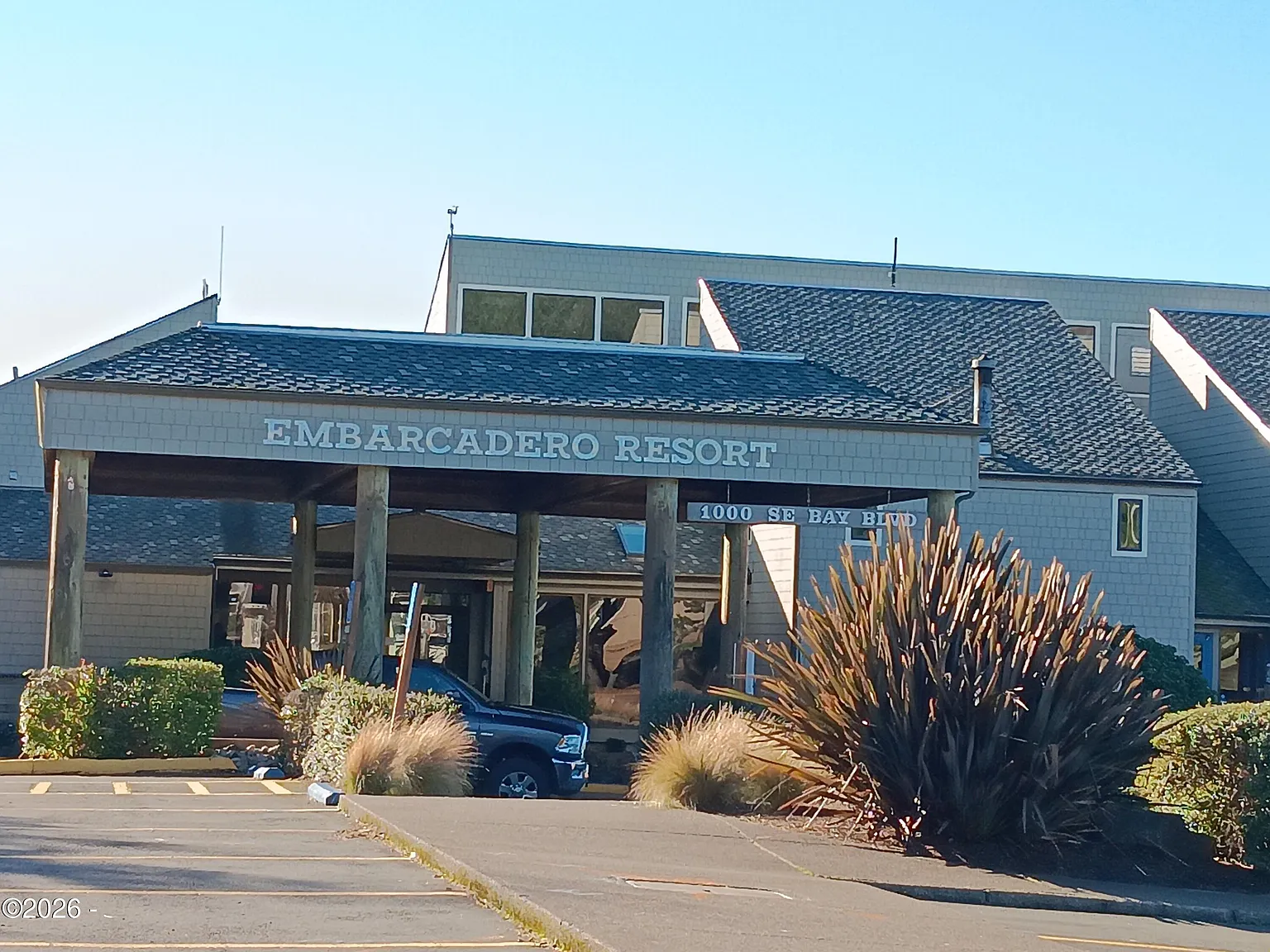 1000 SE Bay Blvd #J427 photo 1