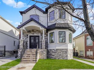 197 Finlay St, Staten Island, NY 10307