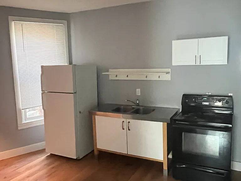 Parkview Place Apartments — Photo 4