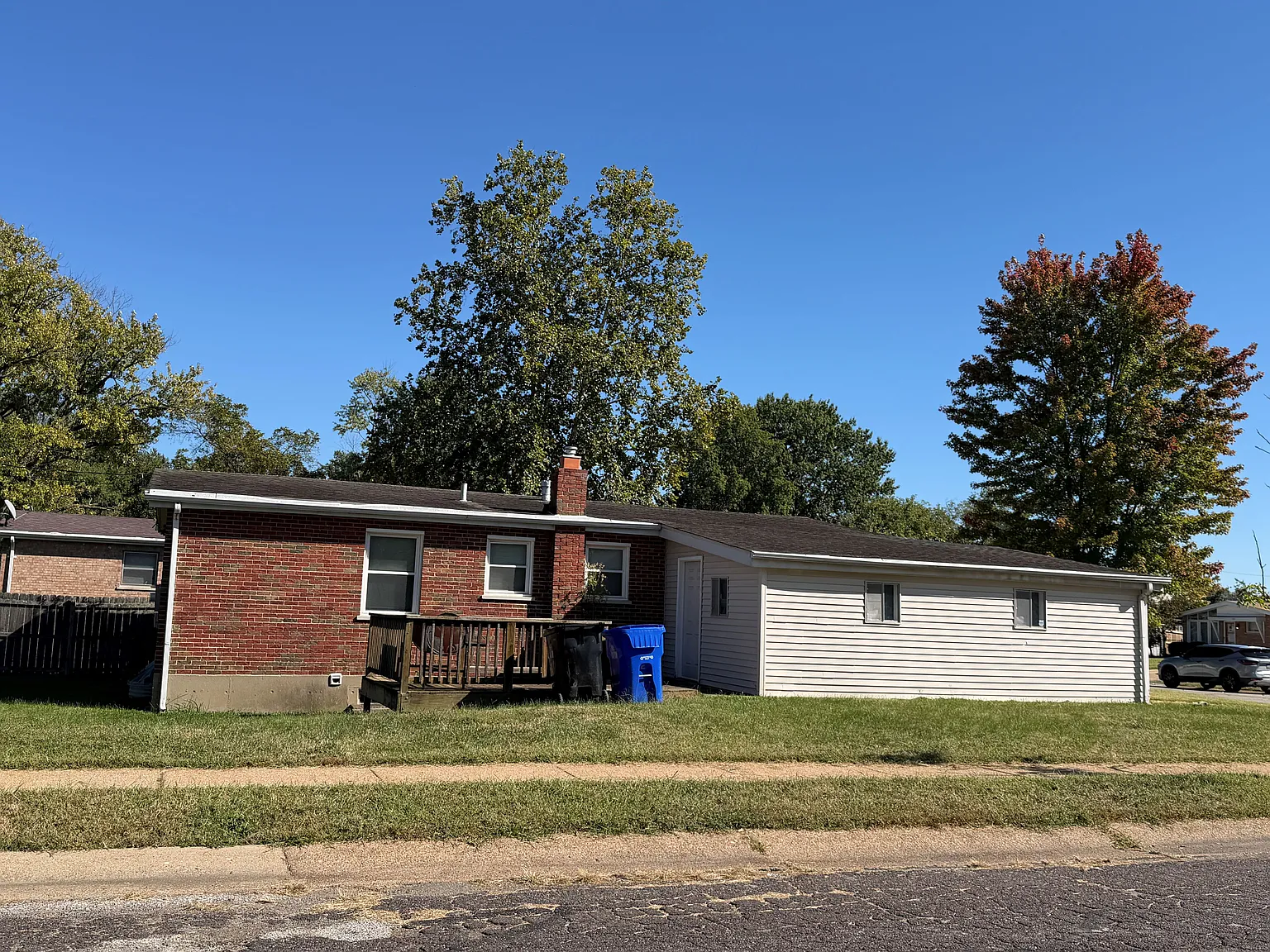 3 bed, 1134 sqft, $1,550 — Photo 2