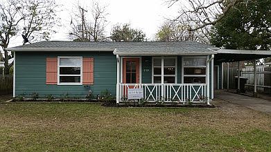 1st image of 119 Dolphin Ave