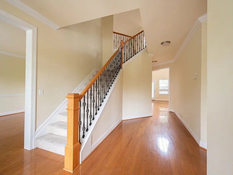 340 Wandering Cir — Photo 35