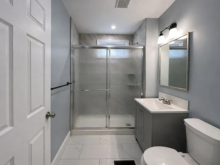 9 Nightingale St #2 — Photo 8