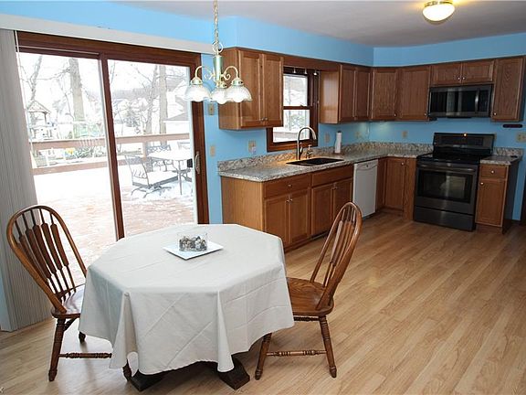 2nd image of 5159 Stevenson St