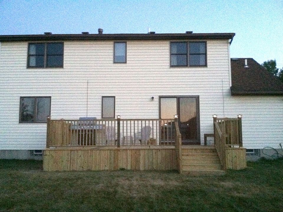Rear View with Deck