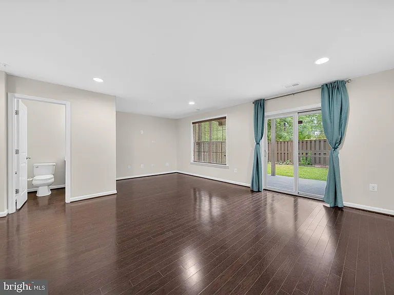 1169 Carinoso Cir — Photo 43