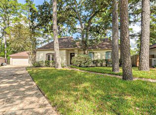 12138 Oakcroft Dr, Houston, TX 77070