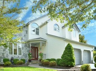 39 Wallace Blvd, Hillsborough, NJ 08844