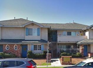 10863 Chestnut St, Los Alamitos, CA 90720